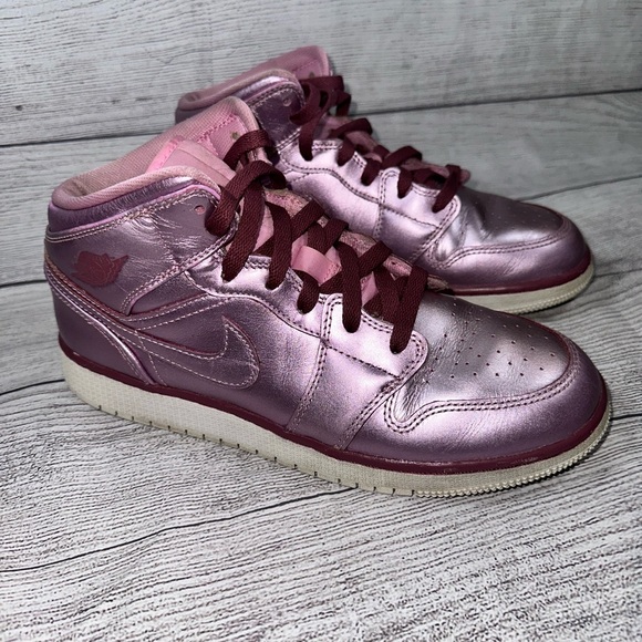 Jordan 1 Retro Women's 9.5 / 8 Y Metallic Pink Rose Very Clean - Picture 4 of 11